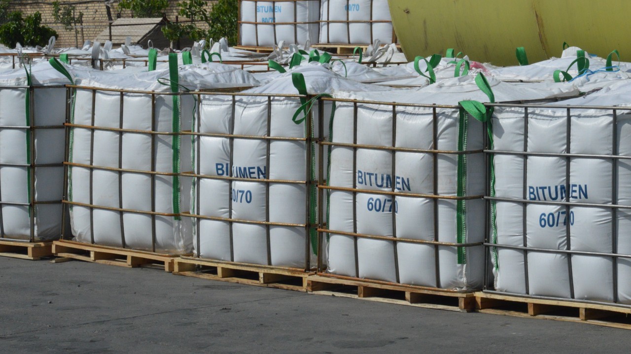 Buying bitumen in bags